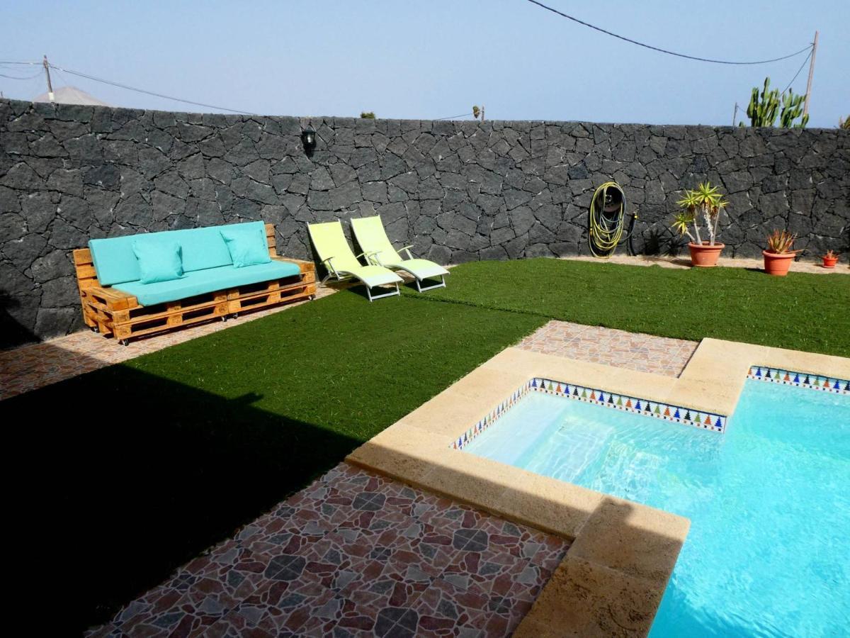 Apartamento Los Llanitos En La Asomada Tias Bagian luar foto